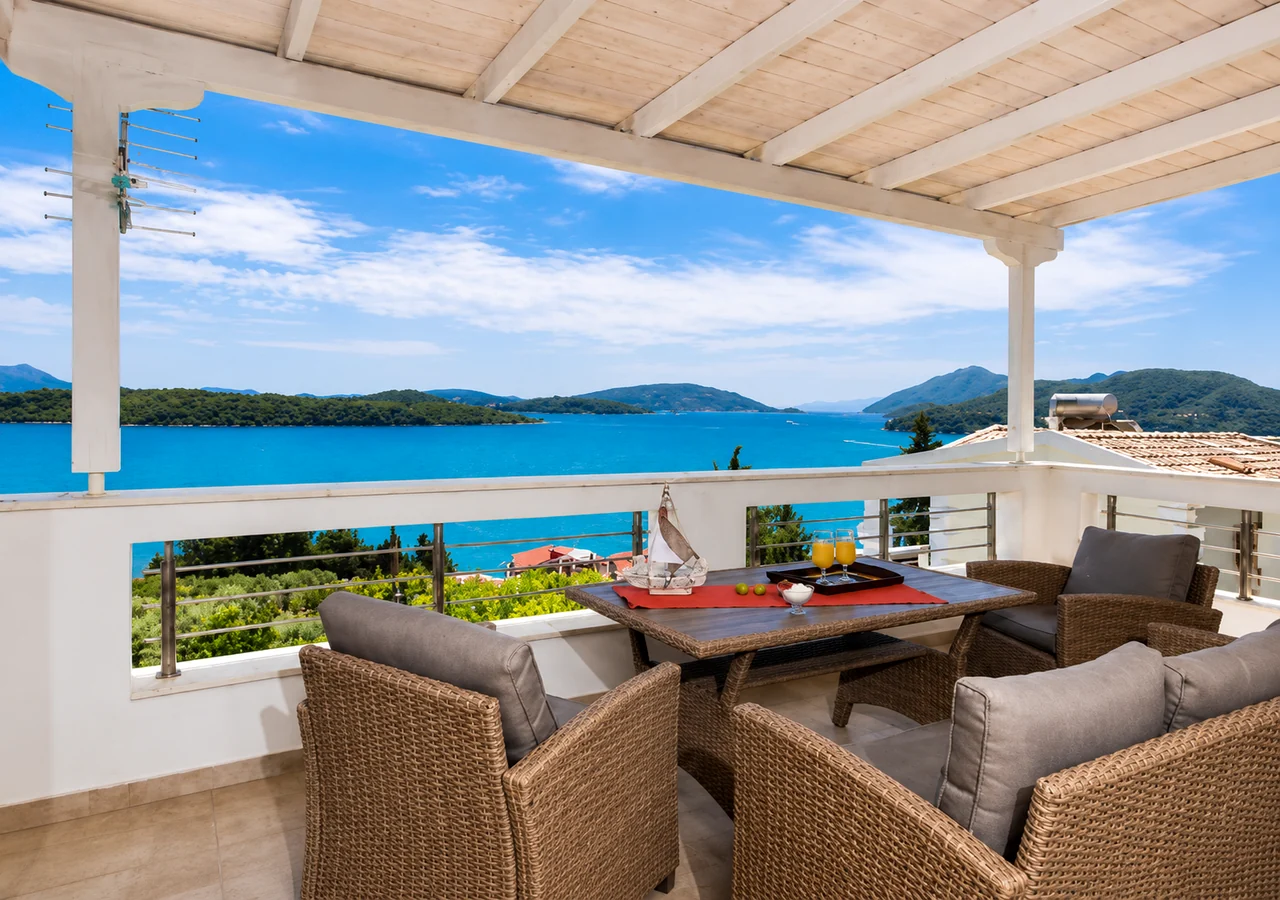 Terrace with panoramic sea view